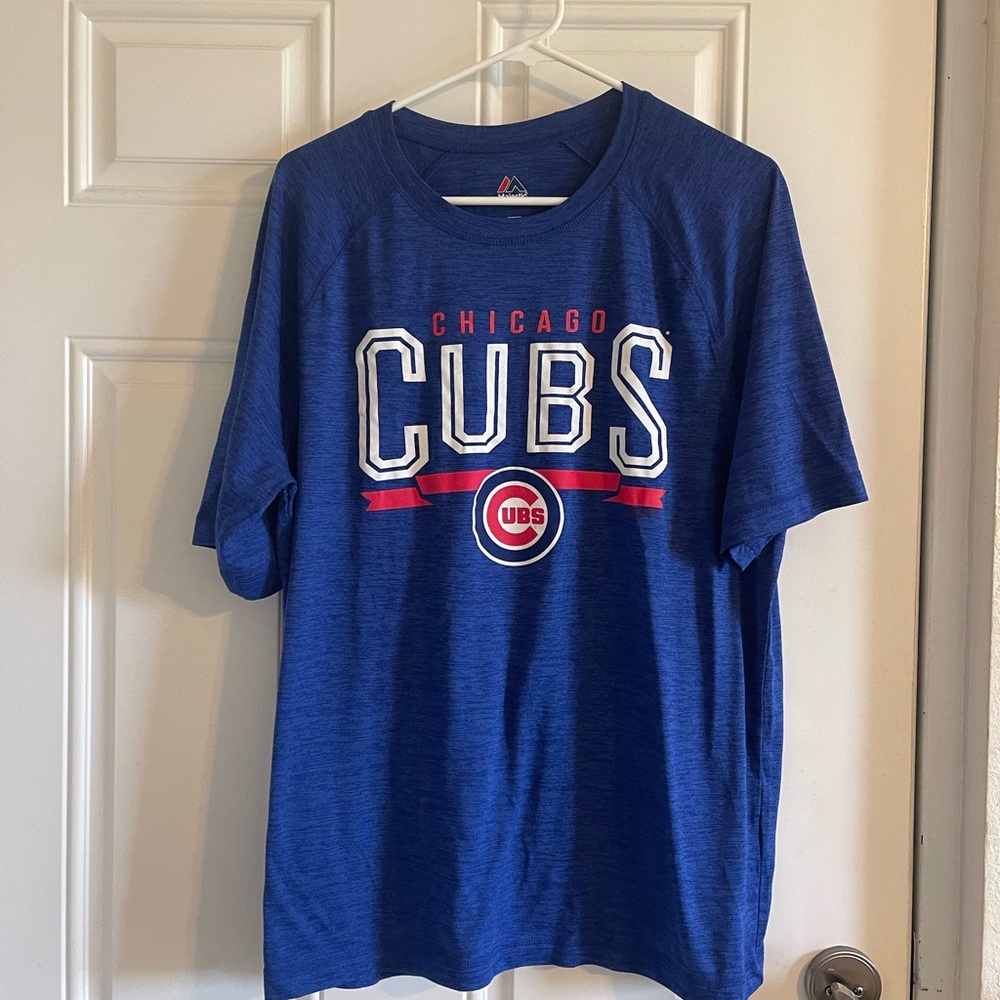 Mens Chicago cubs dri fit tee